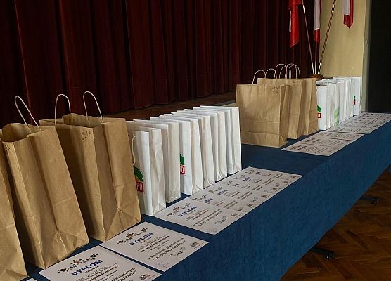 Grafika 1: Konkurs plastyczny ,,Lato na Kaszubach" - podsumowanie