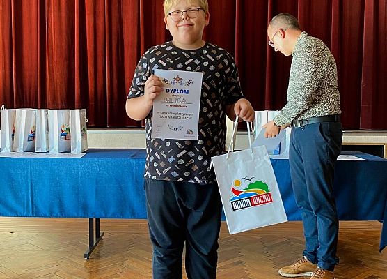 Grafika 9: Konkurs plastyczny ,,Lato na Kaszubach" - podsumowanie