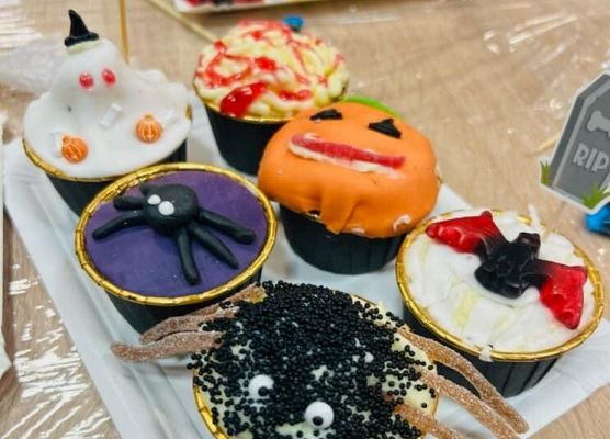 Grafika 3: Halloweenowe warsztaty cukiernicze