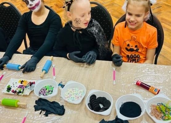Grafika 17: Halloweenowe warsztaty cukiernicze