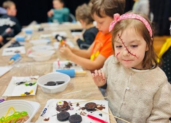 Grafika 20: Halloweenowe warsztaty cukiernicze