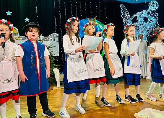 Grafika 4: Jasełka Bożonarodzeniowe