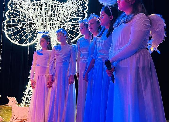 Grafika 16: Jasełka Bożonarodzeniowe
