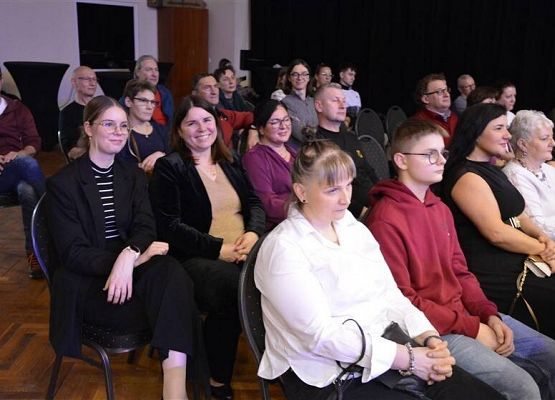 Grafika 8: Koncert zespołu PESH - relacja zdjęciowa