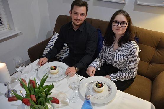 Grafika #11: Odwiedziny u Alicji i Oskara - laureatów konkursu walentynkowego Miłość niejedno ma imię