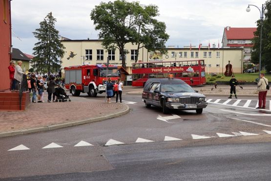 Grafika #24: Parada Czarownic 2019