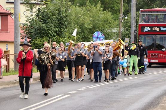 Grafika #48: Parada Czarownic 2019