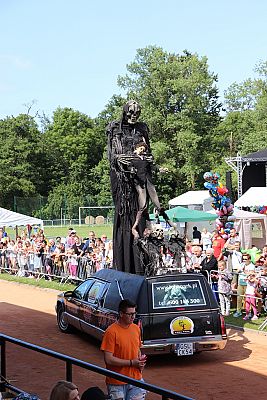 Grafika #67: Parada Czarownic 2019