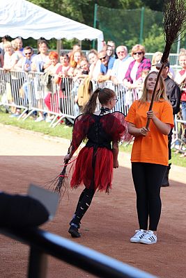 Grafika #104: Parada Czarownic 2019