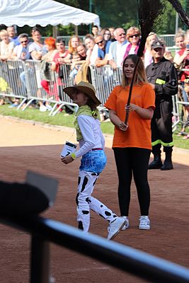 Grafika #106: Parada Czarownic 2019