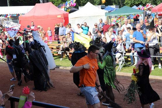 Grafika #130: Parada Czarownic 2019