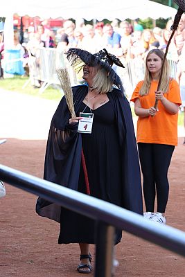 Grafika #138: Parada Czarownic 2019