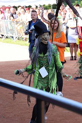 Grafika #139: Parada Czarownic 2019