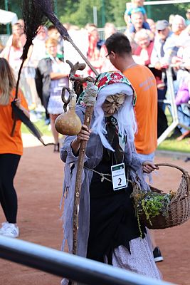 Grafika #148: Parada Czarownic 2019