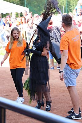 Grafika #150: Parada Czarownic 2019