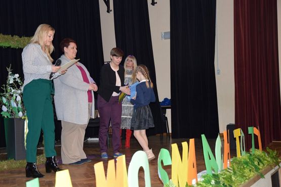 Grafika #111: Wiosna, wiosna ach to ty konkurs recytatorski