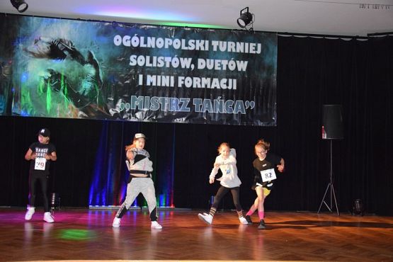 Grafika #145: VI Ogólnopolski Turniej Solistów, Duetów i Mini Formacji MISTRZ TAŃCA
