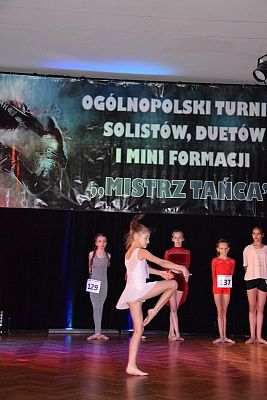 Grafika #45: VI Ogólnopolski Turniej Solistów, Duetów i Mini Formacji MISTRZ TAŃCA