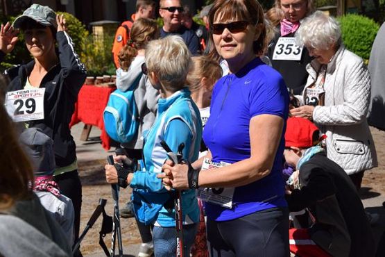 Grafika #291: V Rajd Nordic Walking- relacja zdjęciowa