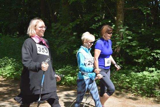 Grafika #279: V Rajd Nordic Walking- relacja zdjęciowa