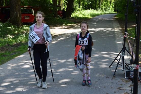 Grafika #77: V Rajd Nordic Walking- relacja zdjęciowa