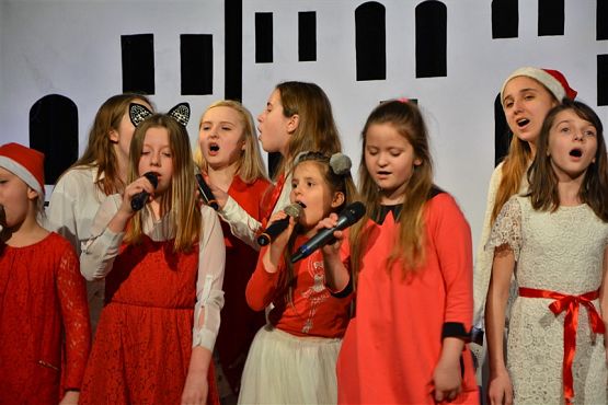 Grafika #13: Koncert zimowy 2017- galeria zdjęciowa